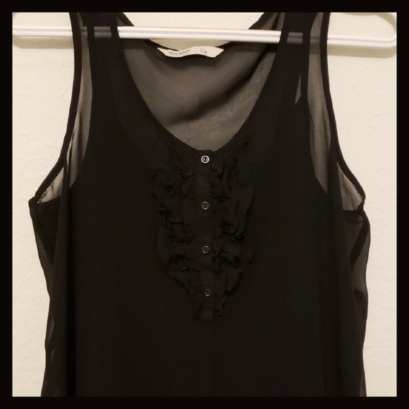 Old Navy Sleeveless Blouse - Picture 2 of 2